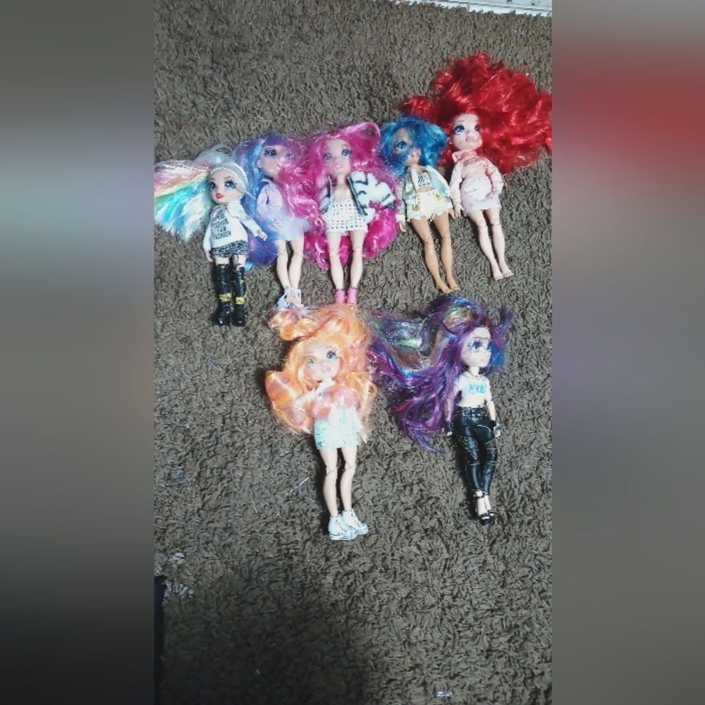 7 Rainbow High Dolls Colorful